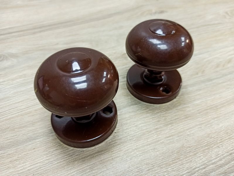 Ручка для межкомнатных дверей круглая (Коричневая) 2382506502 фото