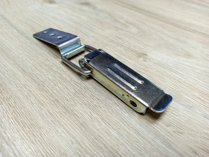 Засув бортовий середній P110x30 (Білий цинк) 2327171329 фото